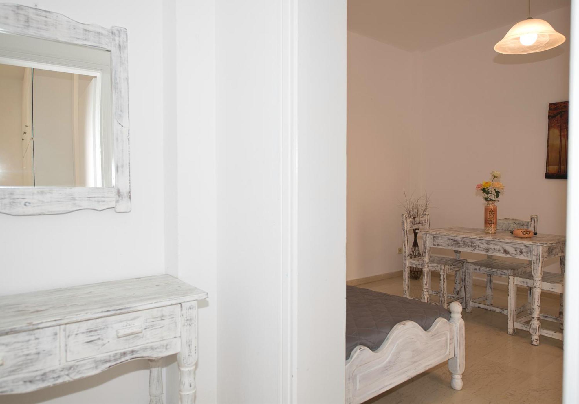 Ira Apartments Kamari  Luaran gambar