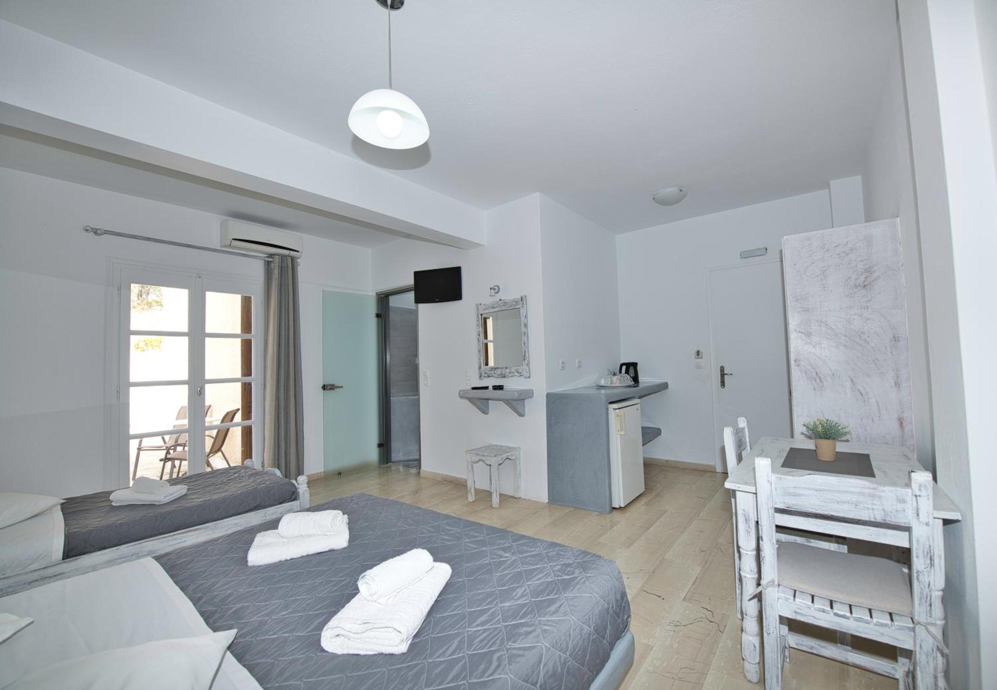 Ira Apartments Kamari  Luaran gambar