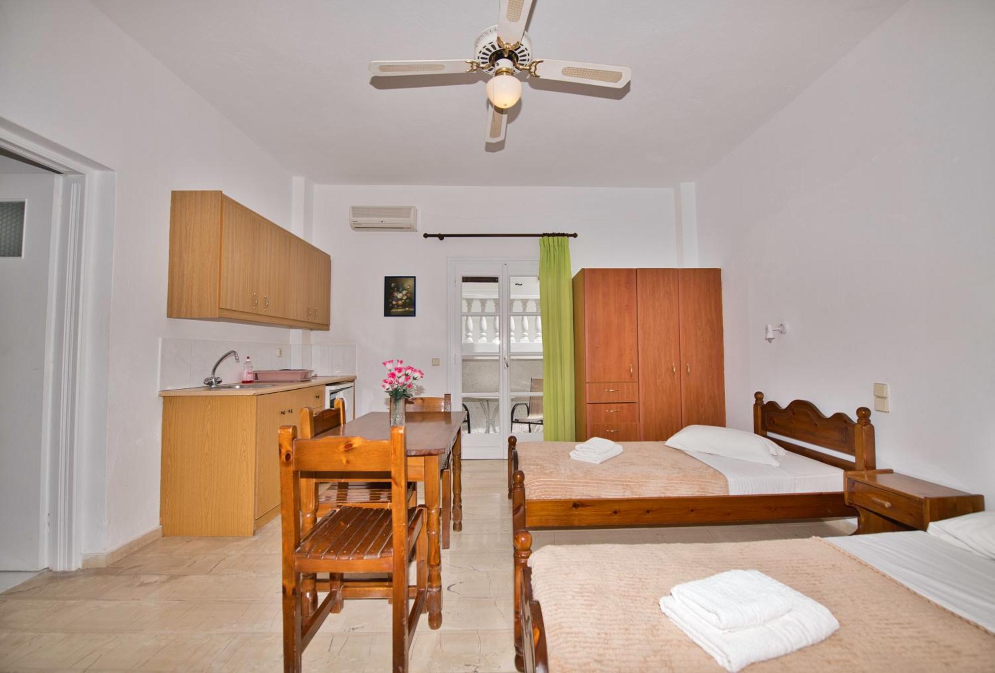 Ira Apartments Kamari  Luaran gambar