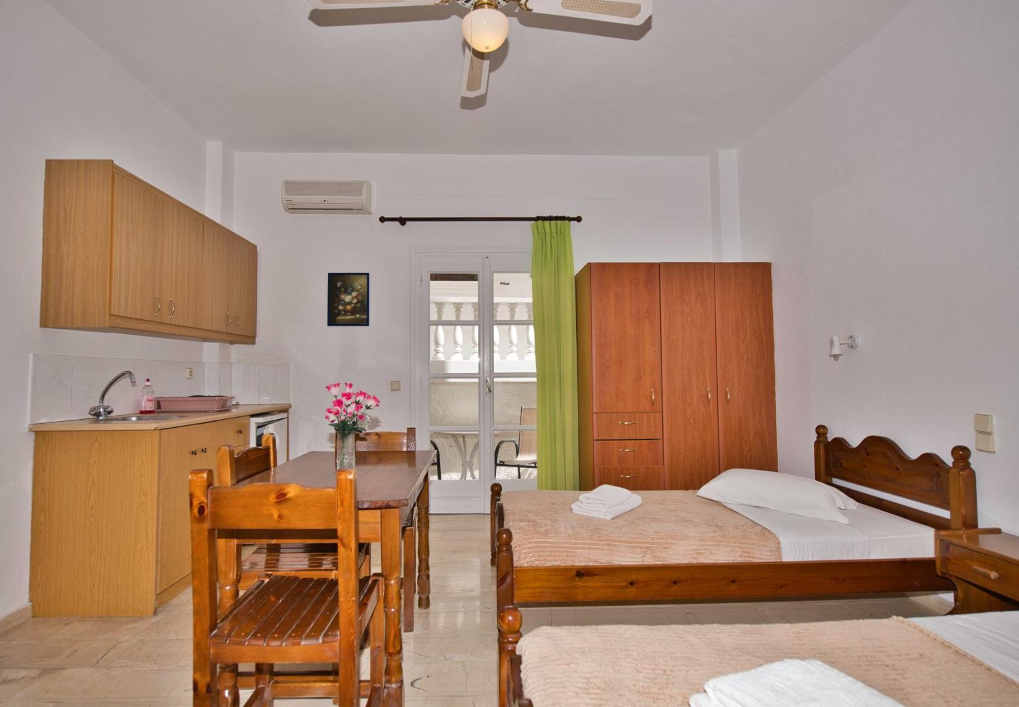 Ira Apartments Kamari  Luaran gambar